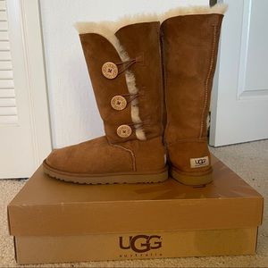 UGG australia Bailey Button Boots